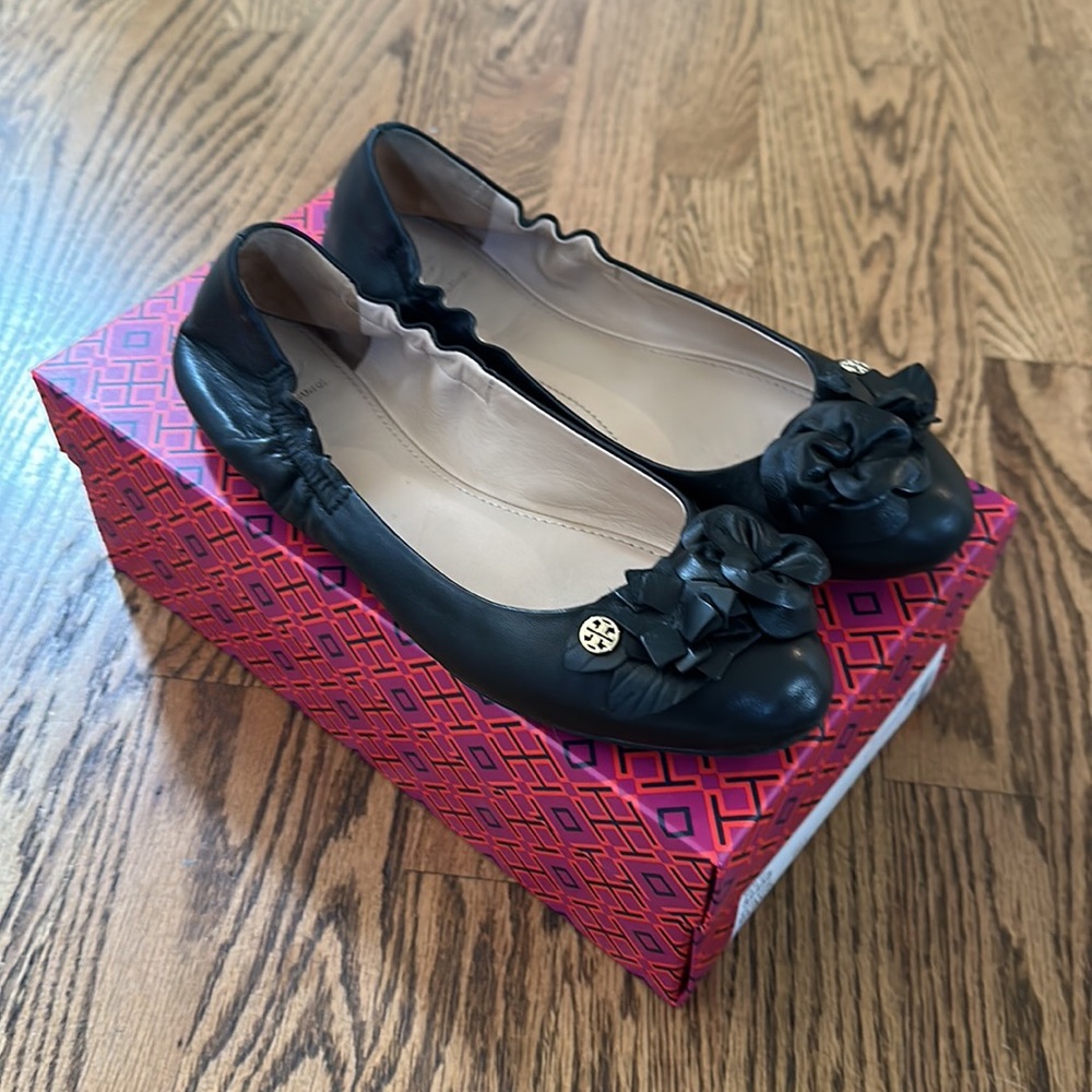 Tory Burch Blossom Ballet Flat